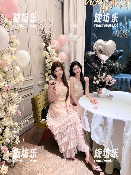 想要背后的故事，来“17c吃瓜”分享你的见闻，一起乐呵。-旋坊乐