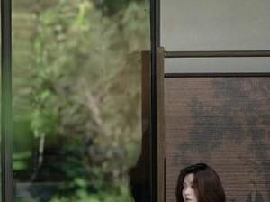 当心！17c吃瓜网页上，这些瓜皮滑得可以，别摔了哦