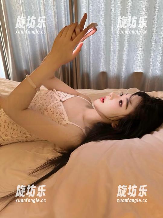 51cg.com的神奇视频：感觉这世界被巨型泡泡包围了，快来看看！-旋坊乐