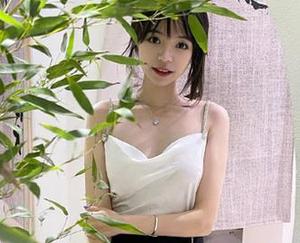 免费瓜田探险，51吃瓜fun带你遨游八卦世界！