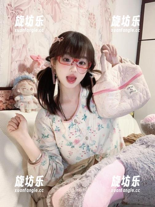 访问‘51吃瓜’官网入口时,网址简直像被洗牌了,我的天!-旋坊乐 访问‘51吃瓜’官网入口时,网址简直像被洗牌了,我的天!-旋坊乐