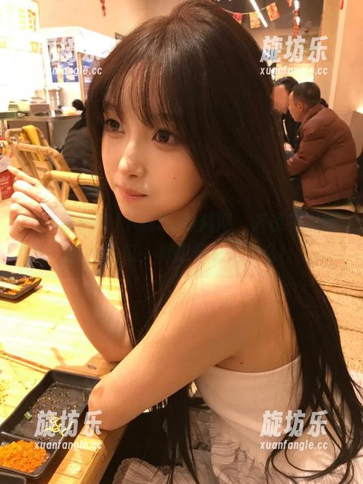下载51黑料网，听说有震惊世人的瓜，真想看看是什么！-旋坊乐