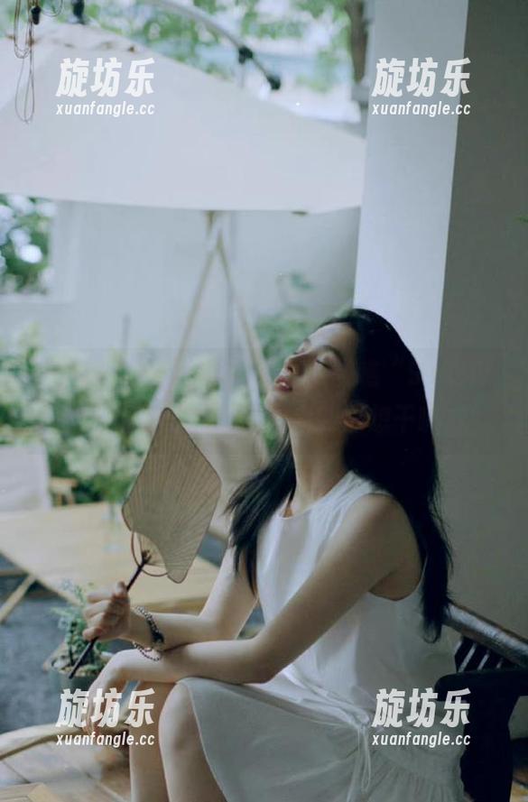 生活真奇妙，瞧瞧“91吃瓜网”视频里的那位站者到底想干嘛！-旋坊乐