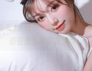 下载‘一起吃瓜’，所有视频都在这儿等你来吃啊！