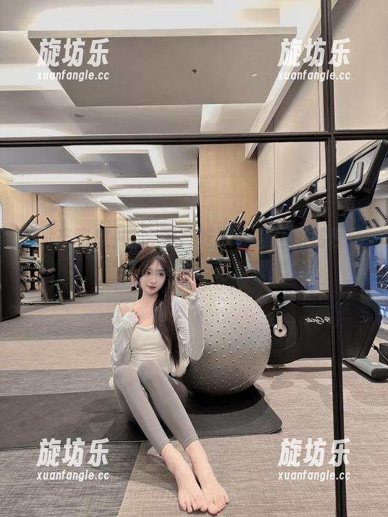 嚯，国产吃瓜，直达热搜现场，随时准备开启吃瓜模式！-旋坊乐