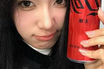 “我要吃瓜网”登场，激活了我的吃瓜线路，结果就是挖到老八的瓜……