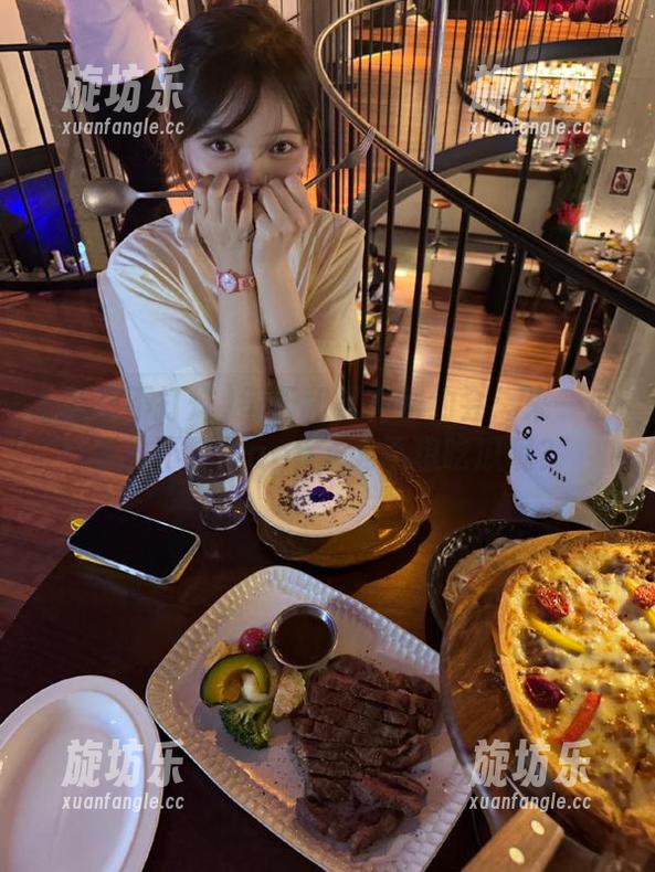 每天和黑料网约会：来一波黑料不打烊app，谁不想吃瓜呢？-旋坊乐