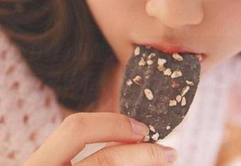 瓜遍天下，导航黑料不打烊tttzzz万篇长征肾虚18连在线，让真相来敲门！