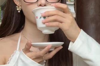 来黑料不打烊官网，保证你吃瓜时不再空腹！有料不忍直视的内幕都在这里！