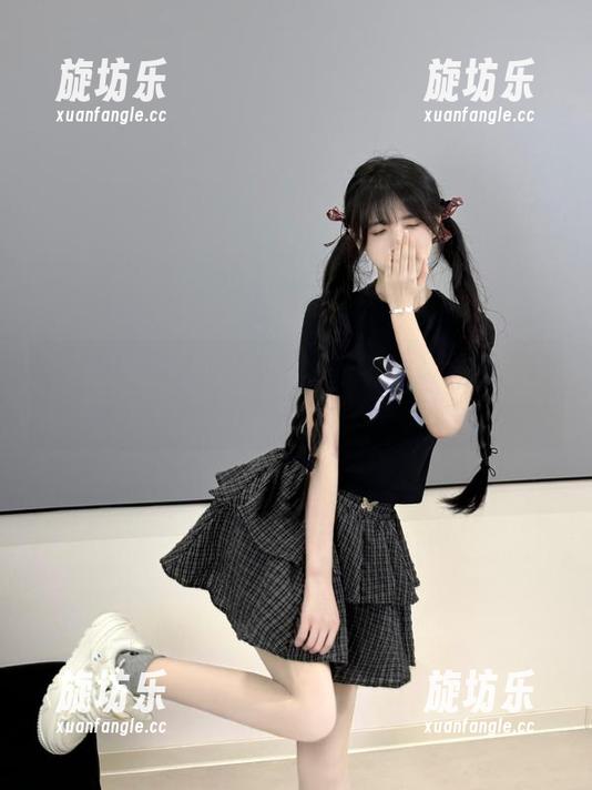 为啥黑料网站苹果版里的美女看着都那么熟悉？明明不认识啊…-旋坊乐
