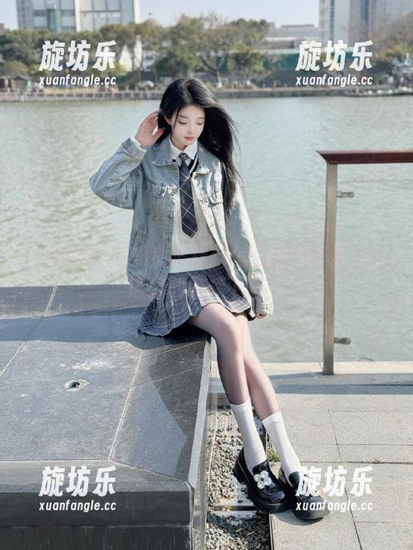 想知道黑社料怎么辣？直接点击这里的链接下载！-旋坊乐