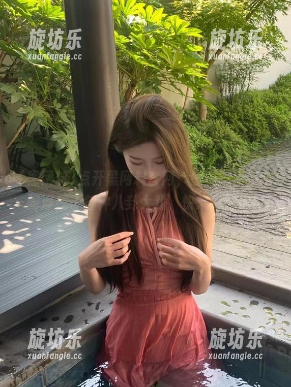 点开黑网料官网，感觉脑海中瞬间浮现了各种八卦大戏，快来一起追！-旋坊乐